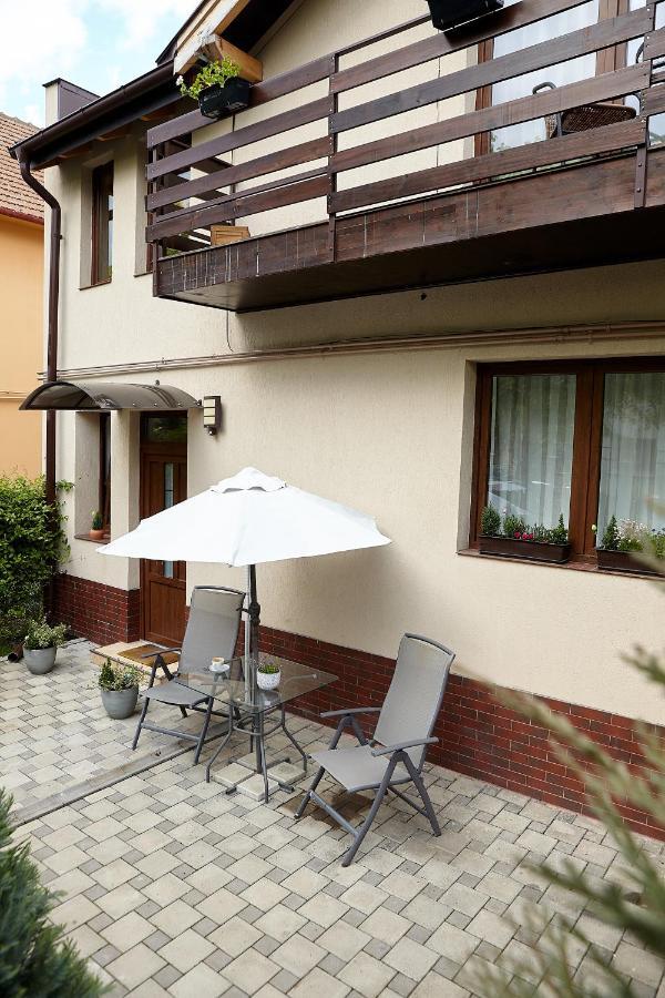 Apartament Rozelor Brașov Exterior foto