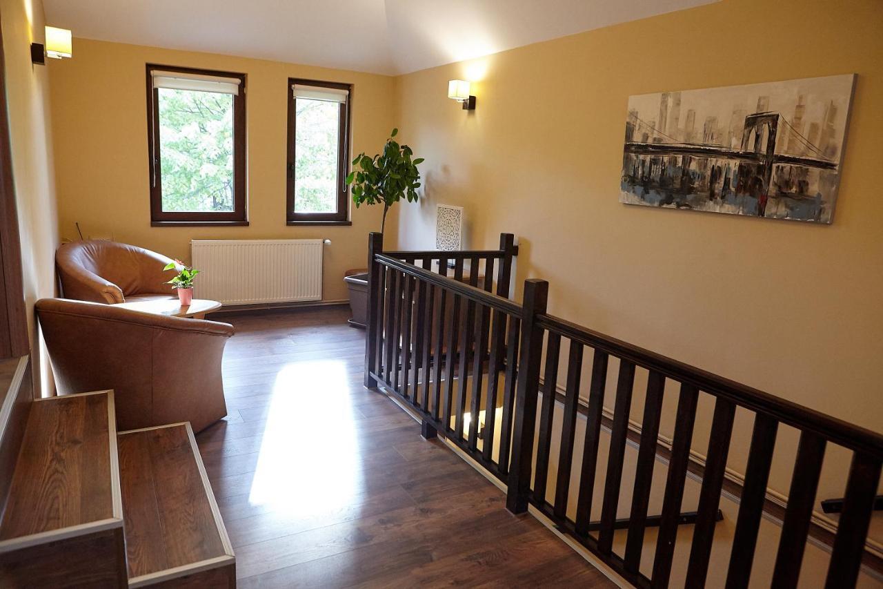 Apartament Rozelor Brașov Exterior foto